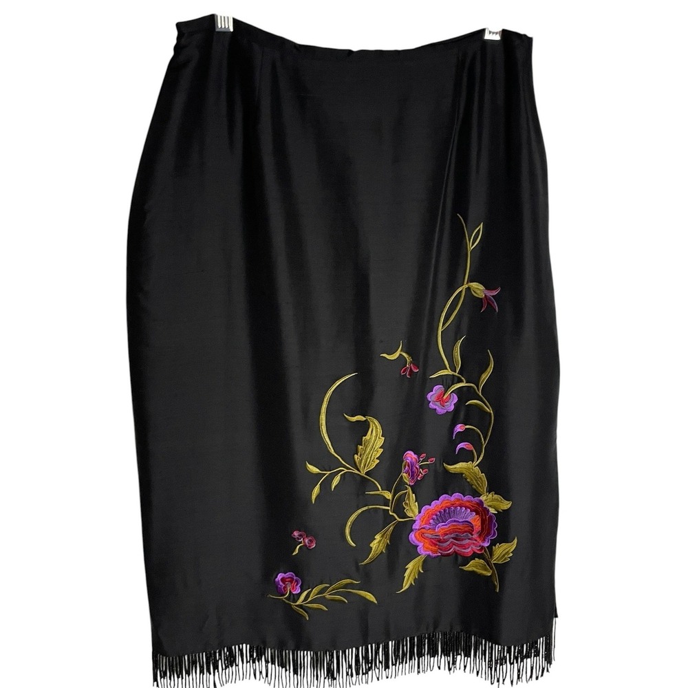 Clio Womens Embroidered 100% Silk Shantung Skirt Size 12 Black Beaded Fringe Hem